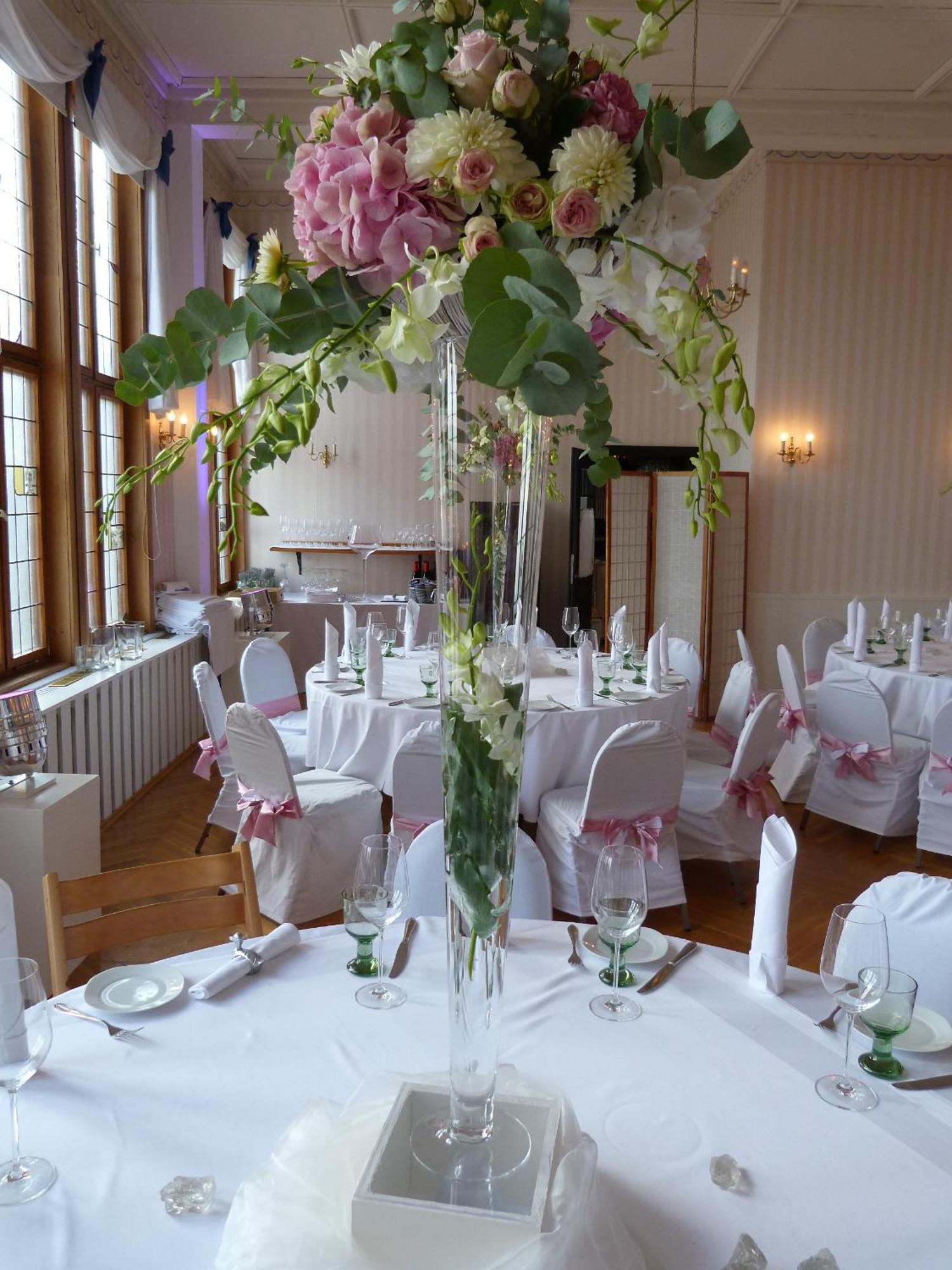 נויהאוס אם רנווג Hotel Schieferhof - Glaslust מראה חיצוני תמונה